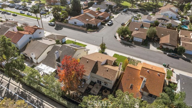 Detail Gallery Image 38 of 41 For 13 Carson, Irvine,  CA 92620 - 4 Beds | 3 Baths