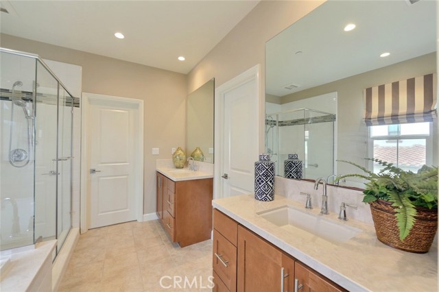 Detail Gallery Image 26 of 30 For 125 Hargrove, Irvine,  CA 92620 - 4 Beds | 3/1 Baths
