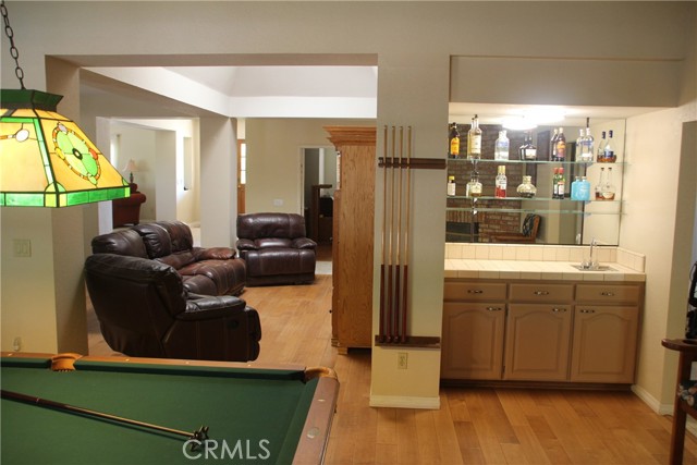 Detail Gallery Image 10 of 10 For 520 Woodland Hills Dr, Escondido,  CA 92029 - 4 Beds | 2/1 Baths