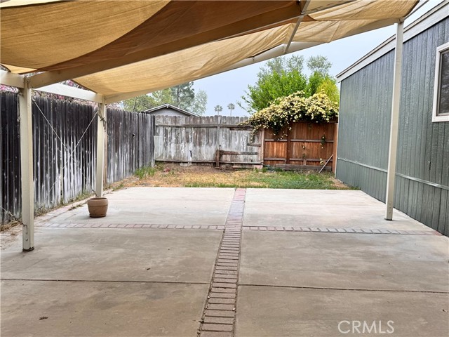 10416 Wrangler Way, Corona CA: https://media.crmls.org/medias/1d23d194-45e2-4f28-8e5e-a15874e3bbc9.jpg
