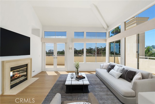 35 Costa Brava, Laguna Niguel CA: https://media.crmls.org/medias/1d23ee40-9c90-4f2f-90ff-74b7ebd5f072.jpg
