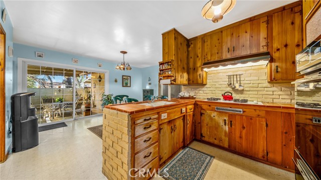 Detail Gallery Image 11 of 28 For 7771 Mcgroarty, Tujunga,  CA 91042 - 3 Beds | 2 Baths