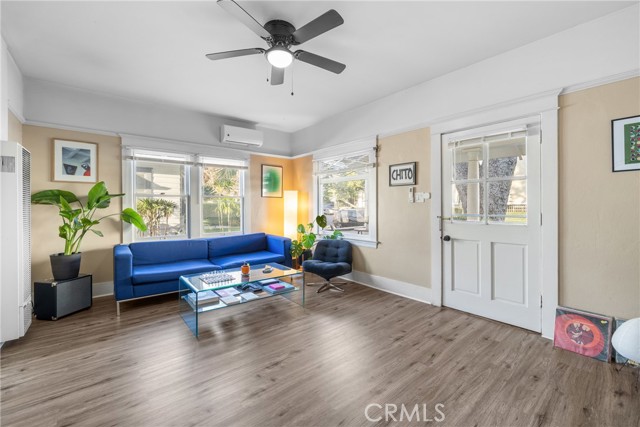 Detail Gallery Image 18 of 33 For 113 N Ivy Ave #113 & 115,  Monrovia,  CA 91016 - 3 Beds | 2 Baths