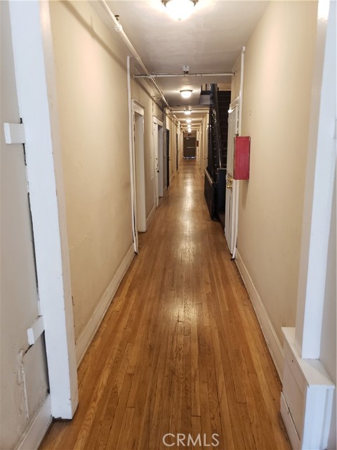 Detail Gallery Image 3 of 30 For 323 W 4th St #304,  Long Beach,  CA 90802 - 1 Beds | 1 Baths