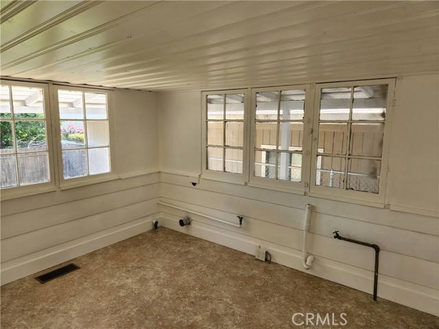 Detail Gallery Image 24 of 39 For 2050 Pine St, Oroville,  CA 95965 - 3 Beds | 1 Baths