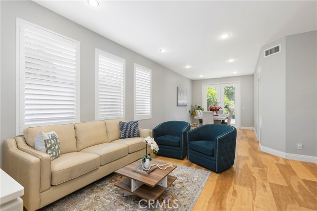 Detail Gallery Image 9 of 43 For 65 Ashcrest, Irvine,  CA 92620 - 5 Beds | 4/1 Baths