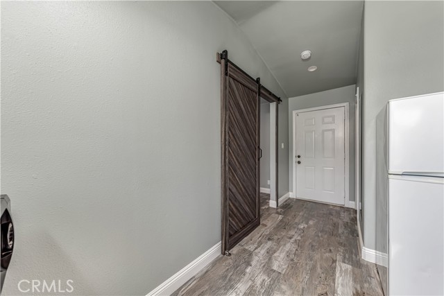 Detail Gallery Image 4 of 15 For 927 Alabama St, Huntington Beach,  CA 92648 - 1 Beds | 1 Baths