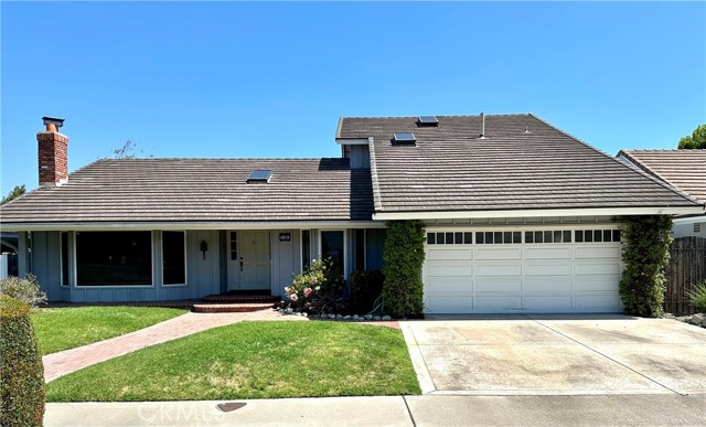 1812 Port Abbey Place, Newport Beach CA: https://media.crmls.org/medias/1d26505e-d736-47a4-ad49-7f2feedd64e1.jpg