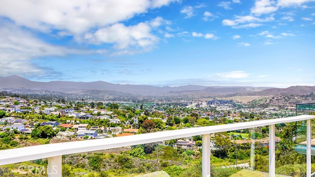 24965 Seagate, Dana Point CA: https://media.crmls.org/medias/1d2689ff-0396-48a2-941d-5ef0159a6678.jpg