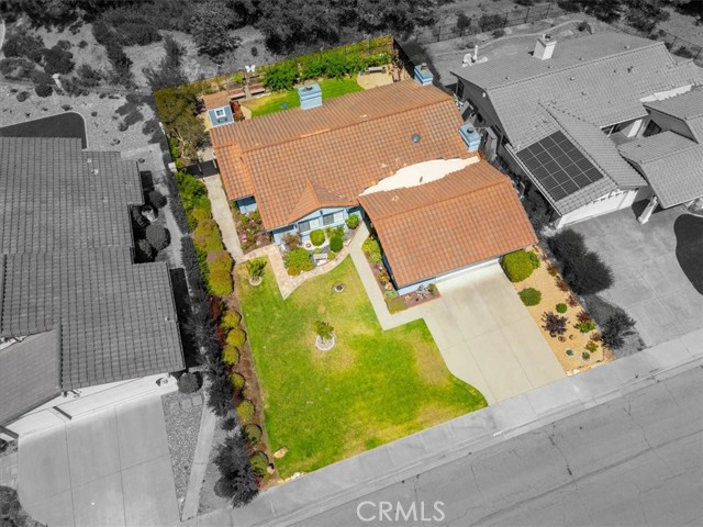 Image 43 of 50 For 675 Barberry Way
