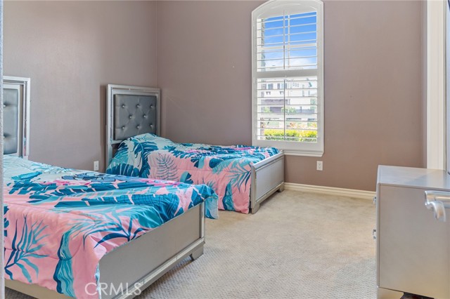 1180 Cleveland Way, Corona CA: https://media.crmls.org/medias/1d277ef5-6185-4da7-9bde-fe4583873622.jpg