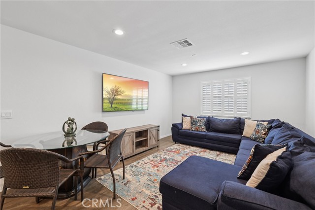 5422 Luna Way, Bonsall CA: https://media.crmls.org/medias/1d27ea7d-b88d-4f13-b639-e7e8f38d499e.jpg