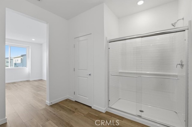 Detail Gallery Image 18 of 47 For 27317 Bear Creek Ln, Valencia,  CA 91381 - 3 Beds | 3/1 Baths