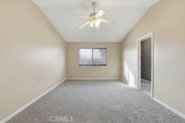 Detail Gallery Image 12 of 48 For 16647 Elm St, Hesperia,  CA 92345 - 4 Beds | 3 Baths