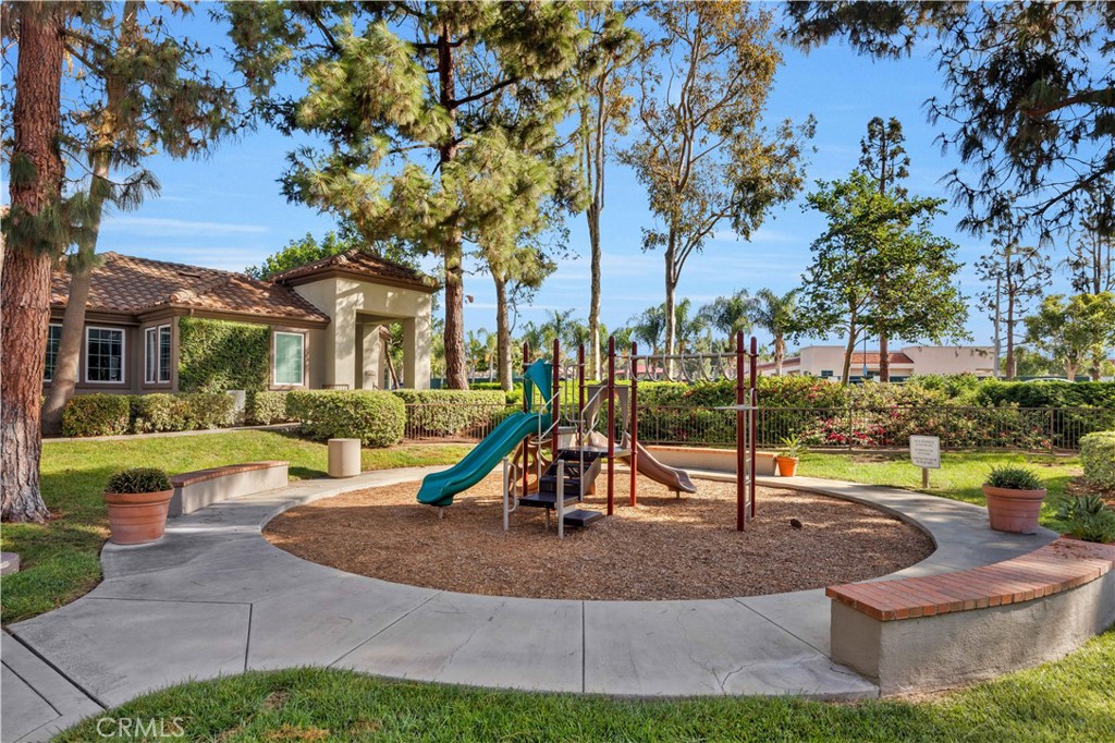 1d287acc F7ab 4595 Ba97 7f8b940c3225