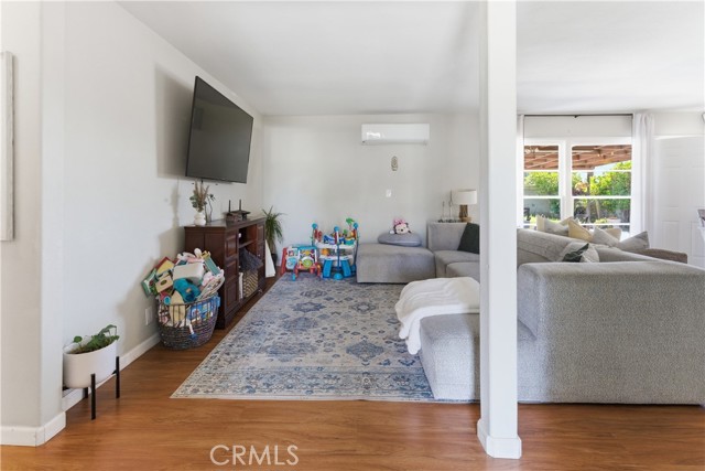 Detail Gallery Image 11 of 34 For 2426 Marty, Santa Ana,  CA 92706 - 3 Beds | 1/1 Baths