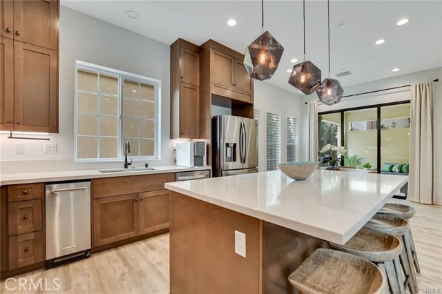 Detail Gallery Image 13 of 45 For 20831 W Acorn, Porter Ranch,  CA 91326 - 4 Beds | 3 Baths