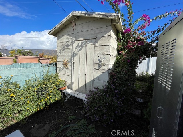 14335 Leffingwell Road, Whittier, California 90604, 2 Bedrooms Bedrooms, ,1 BathroomBathrooms,Single Family Residence,For Sale,Leffingwell,PW23230139