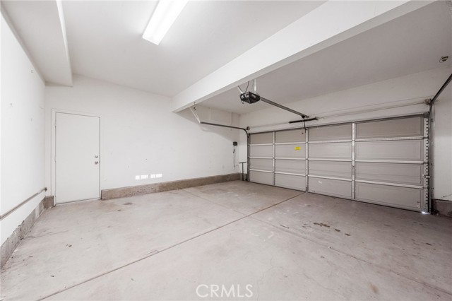 20047 Holly Drive, Outside Area (Inside Ca) CA: https://media.crmls.org/medias/1d29cb54-0221-4fef-9b94-b18ac3b45d27.jpg