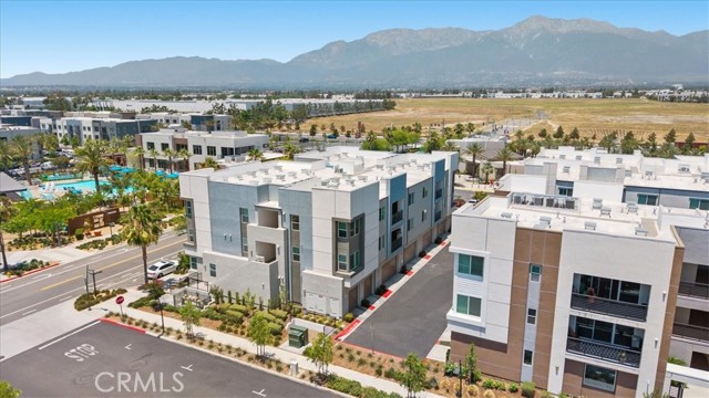Detail Gallery Image 2 of 29 For 9388 Cadence Pl, Rancho Cucamonga,  CA 91730 - 3 Beds | 2 Baths