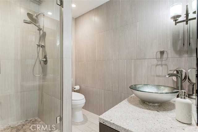 16814 Mayall Street photo 21