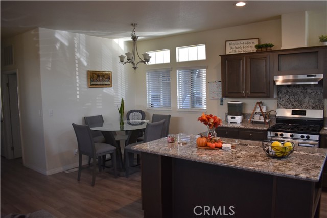 Detail Gallery Image 4 of 41 For 2139 E 4th #90,  Ontario,  CA 91764 - 3 Beds | 2 Baths