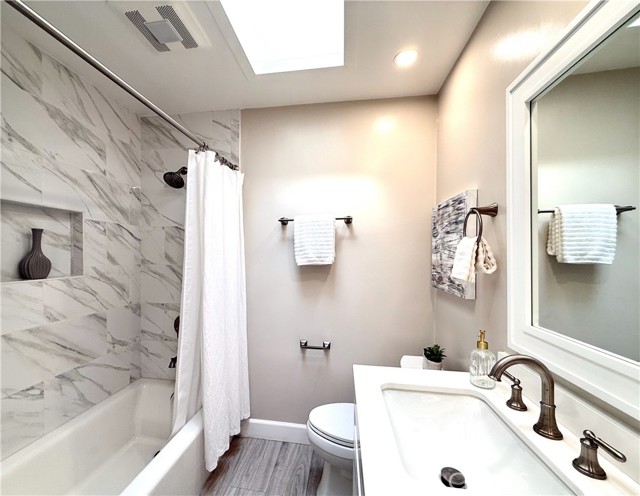 Detail Gallery Image 18 of 42 For 24135 Windward Dr, Dana Point,  CA 92629 - 3 Beds | 2 Baths