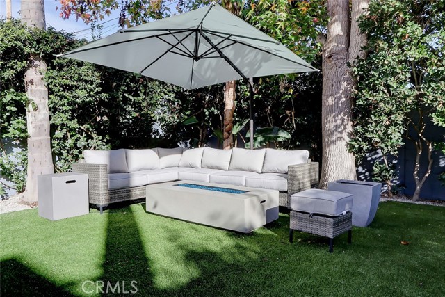 2908 Laurel Avenue, Manhattan Beach, California 90266, 3 Bedrooms Bedrooms, ,2 BathroomsBathrooms,Residential,Sold,Laurel,SB21265010