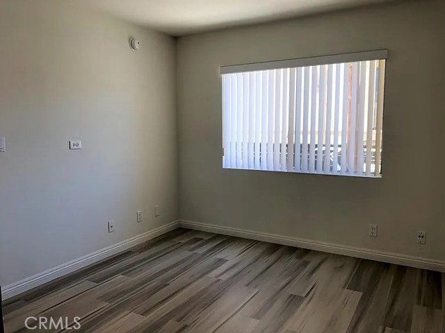 11041 La Maida Street, North Hollywood CA: https://media.crmls.org/medias/1d2d3436-0d45-4067-82ff-542a9ece3d30.jpg