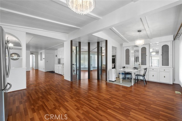 1919 W Coronet Avenue, Anaheim CA: https://media.crmls.org/medias/1d2d5141-60b6-4513-a537-9ed2acce37f9.jpg