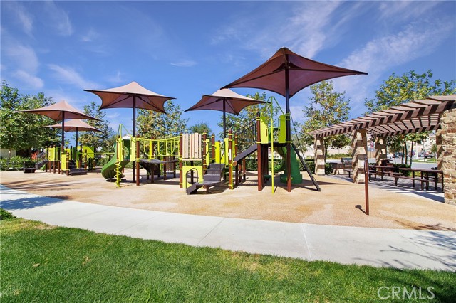 Detail Gallery Image 31 of 43 For 106 Wild Rose, Lake Forest,  CA 92630 - 2 Beds | 2 Baths