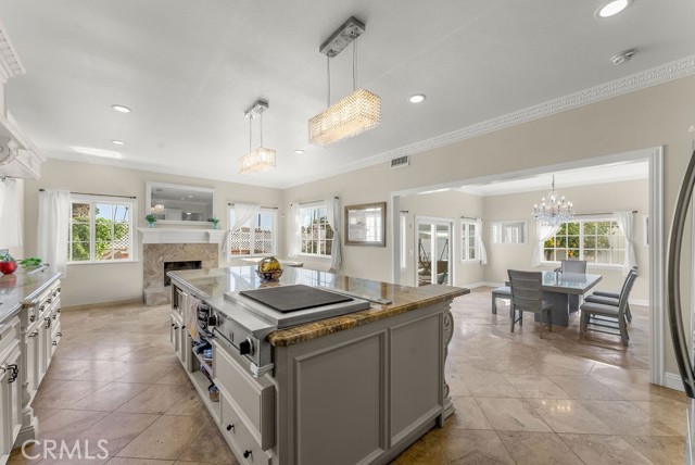 Detail Gallery Image 11 of 38 For 2500 Anabas Ave, San Pedro,  CA 90732 - 5 Beds | 5 Baths