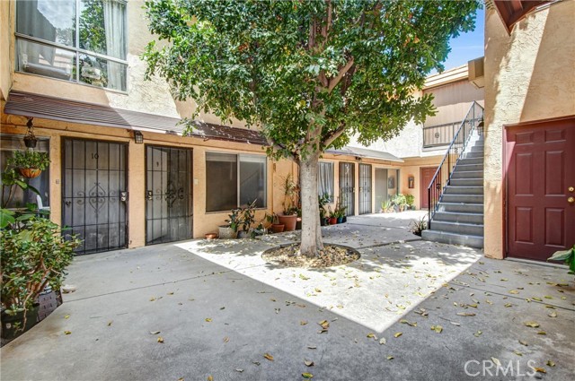 7904 Laurel Canyon, 12 photo 21