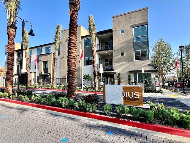 1000 N Tangent Privado, Ontario CA: https://media.crmls.org/medias/1d2e1c41-a425-425b-891b-83431f09bd7f.jpg