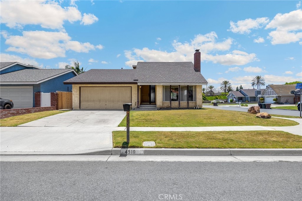 4510 E Hightree Circle