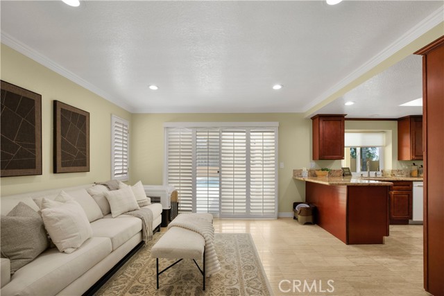 22705 Robin Way, Grand Terrace CA: https://media.crmls.org/medias/1d2e47ff-1777-4a52-8332-5a6d6cef3020.jpg