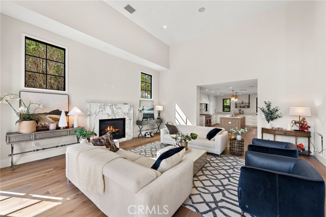 1963 Port Edward Place, Newport Beach CA: https://media.crmls.org/medias/1d2ebb68-461a-4f1c-8779-3dac429a2e2a.jpg
