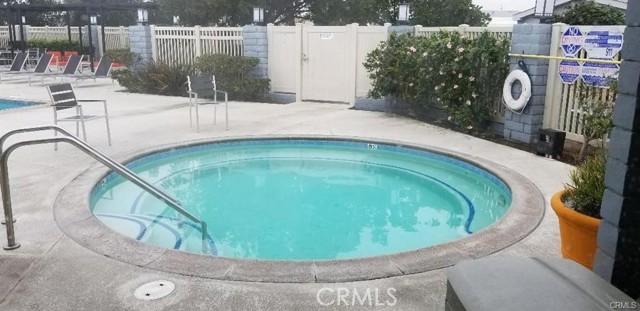 Detail Gallery Image 27 of 30 For 21851 Newland St #222,  Huntington Beach,  CA 92646 - 4 Beds | 2 Baths