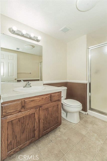 Detail Gallery Image 28 of 75 For 1377 Fenmore, Sanger,  CA 93657 - 4 Beds | 3 Baths