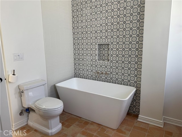 144 S La Peer Drive, Beverly Hills, California 90211, 3 Bedrooms Bedrooms, ,2 BathroomsBathrooms,Residential Lease,For Rent,144 S La Peer Drive,CRPV25156723