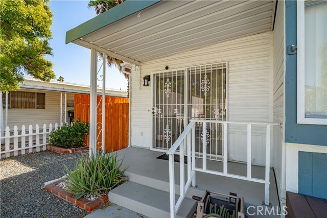 Detail Gallery Image 2 of 37 For 851 San Rafael Dr, Hemet,  CA 92543 - 2 Beds | 1 Baths