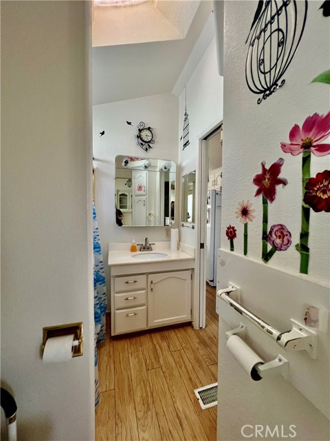 1295 S Cawston Avenue, Hemet CA: https://media.crmls.org/medias/1d3420d9-1b74-4005-b5e5-11713e0fd5bc.jpg