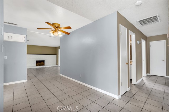 Detail Gallery Image 16 of 42 For 1435 Loughborough Dr, Merced,  CA 95348 - 3 Beds | 2 Baths