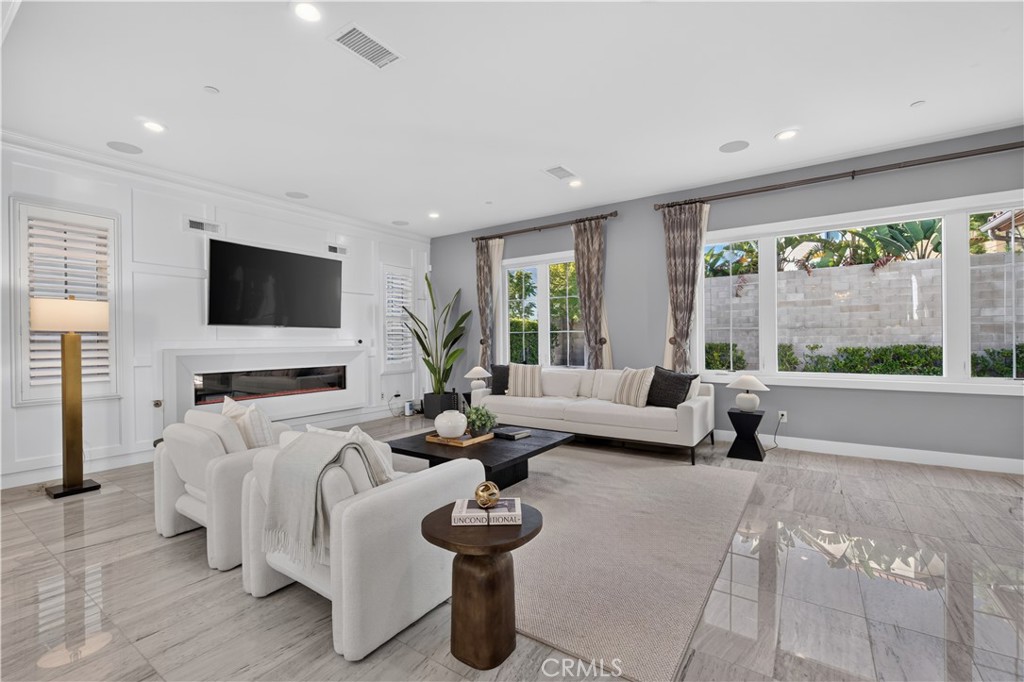 MLS #OC26141016 image #11