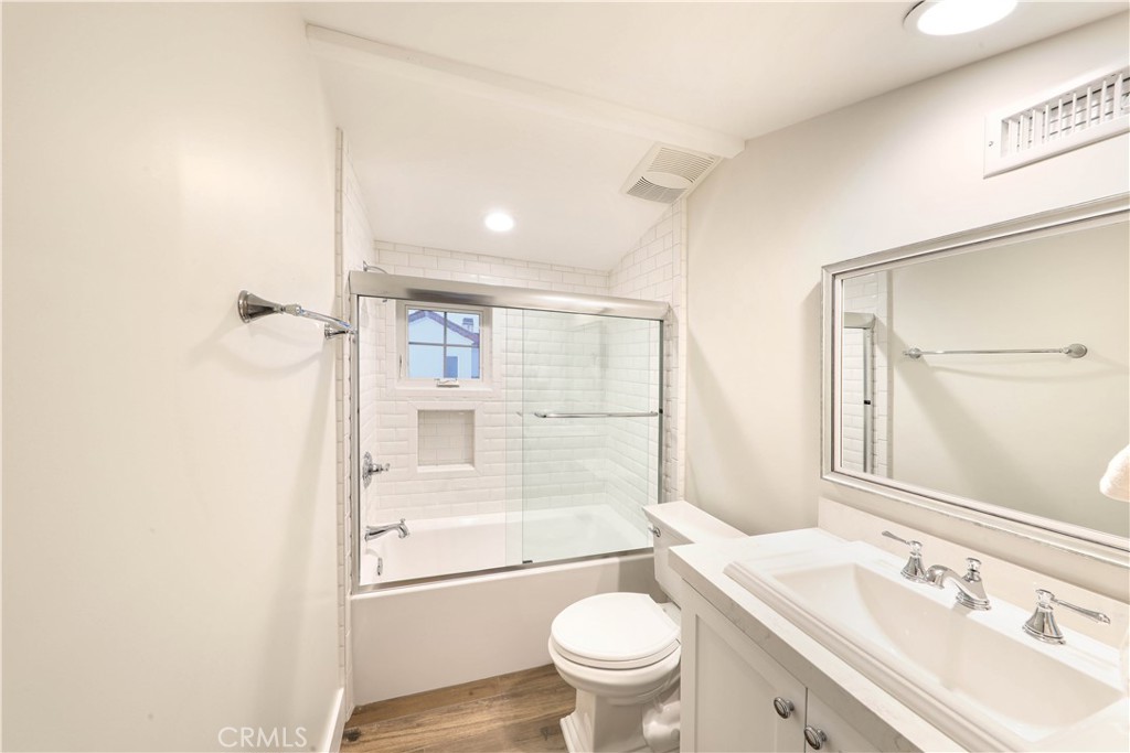 MLS #OC25244826 image #25