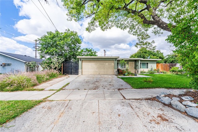 Detail Gallery Image 2 of 32 For 2820 N E St, San Bernardino,  CA 92405 - 4 Beds | 2 Baths