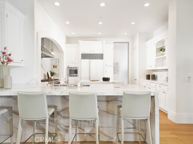 Detail Gallery Image 24 of 62 For 17 Crooked Stick Dr, Newport Beach,  CA 92660 - 5 Beds | 5/1 Baths