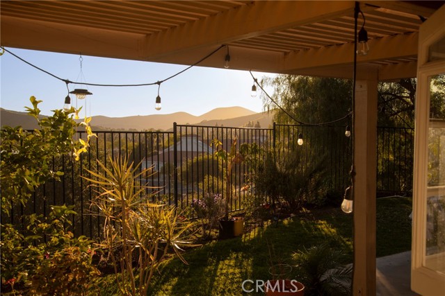 Detail Gallery Image 26 of 31 For 1129 Heatherview, Oak Park,  CA 91377 - 3 Beds | 2/1 Baths