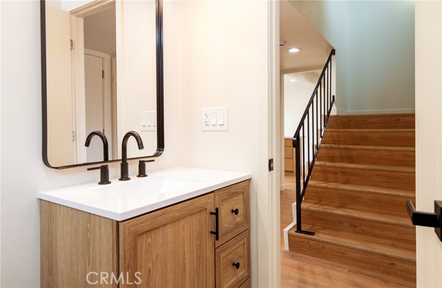 5808 Adele Avenue, Whittier CA: https://media.crmls.org/medias/1d37e57e-a3aa-42ac-8966-35fcfe35dcba.jpg