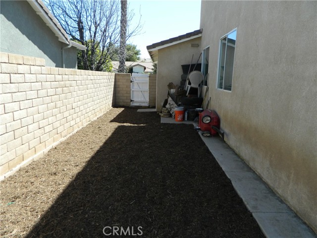 Detail Gallery Image 7 of 18 For 32945 Serena Way, Lake Elsinore,  CA 92530 - 5 Beds | 3 Baths